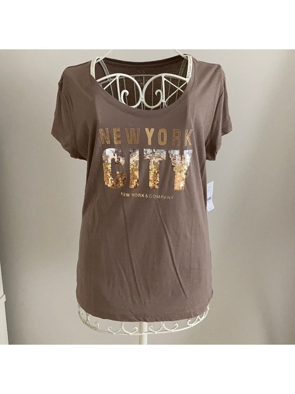 SHORT sleeve embellished tee